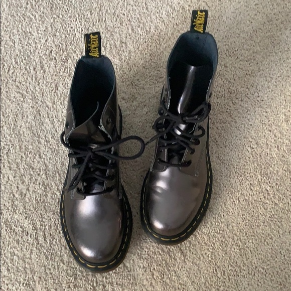 Doc Martens barely worn - Picture 1 of 6